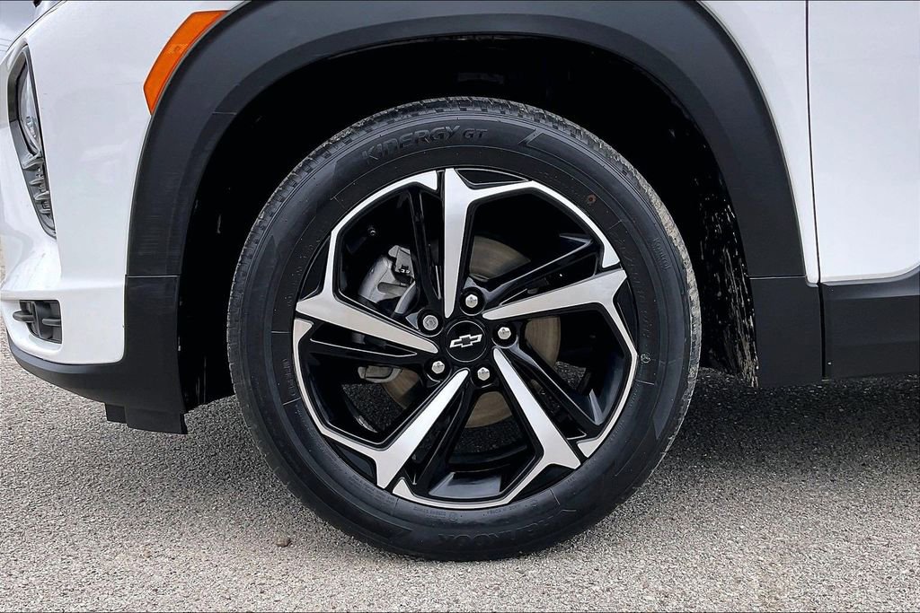 Used 2023 Chevrolet TrailBlazer RS w/ Convenience Package FWD image 35