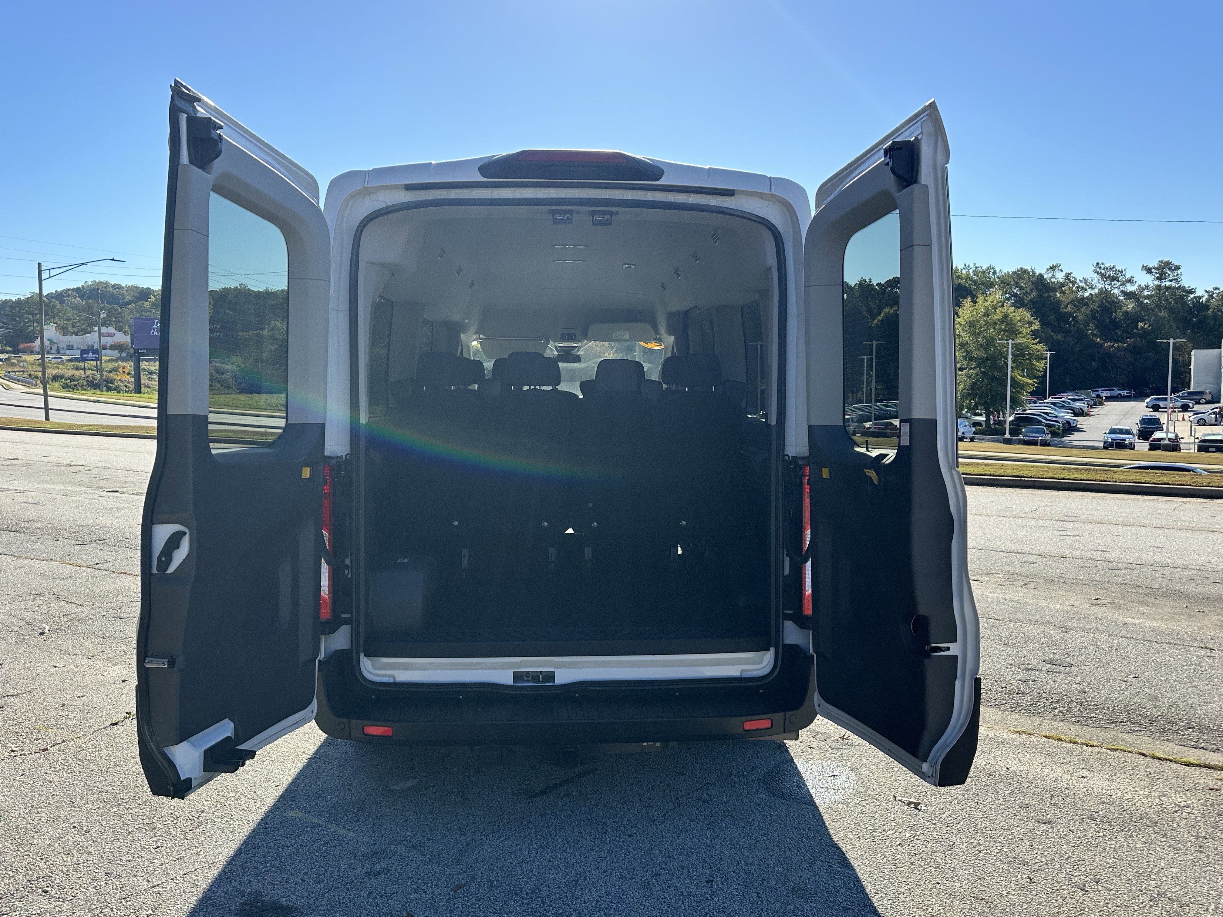 Used 2024 Ford Transit 350 XL image 20