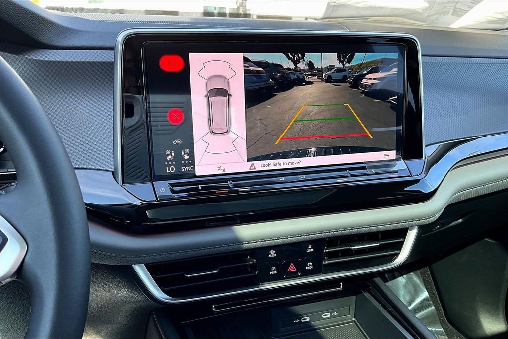 New 2026 Volkswagen Atlas Peak Edition image 14