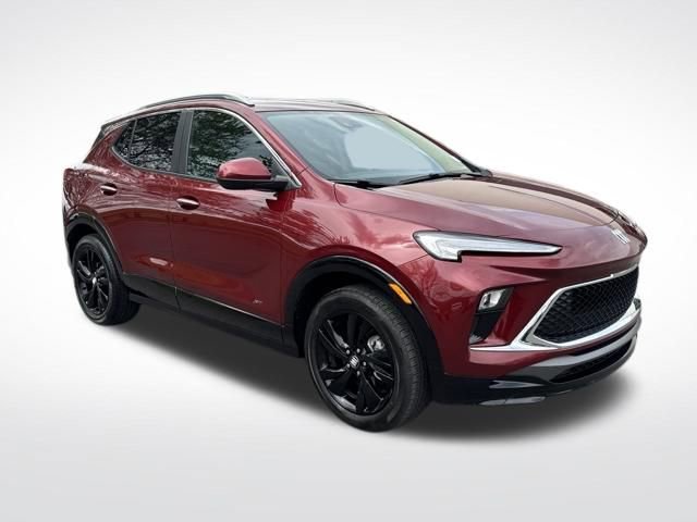 Used 2025 Buick Encore GX Sport Touring image 9