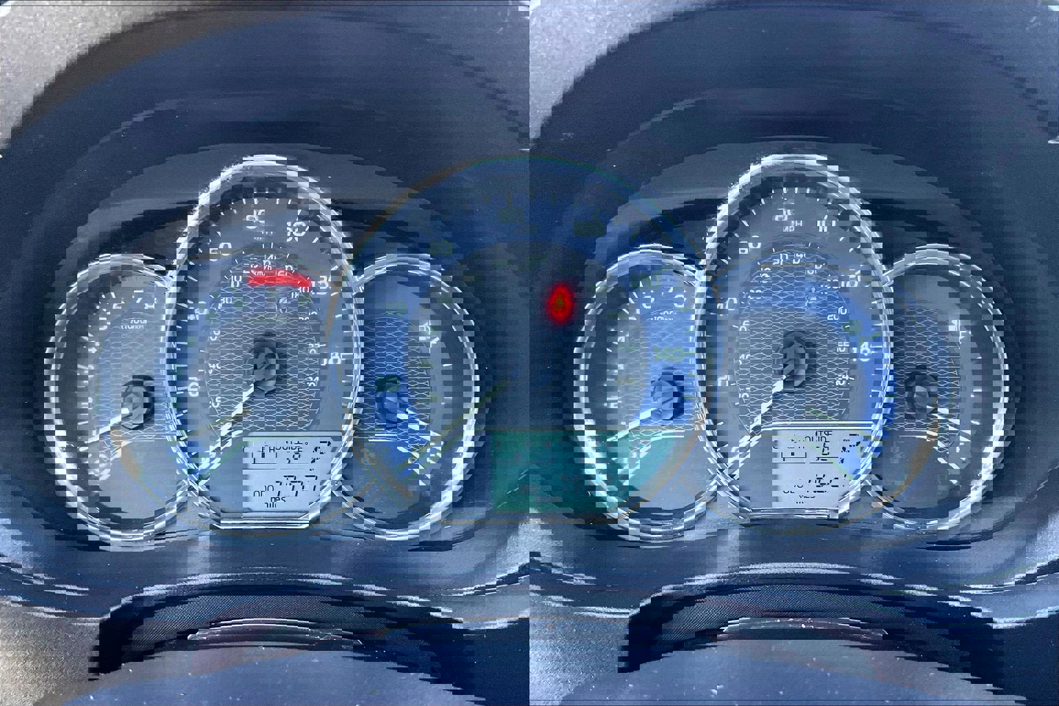 Used 2015 Toyota Corolla LE image 19