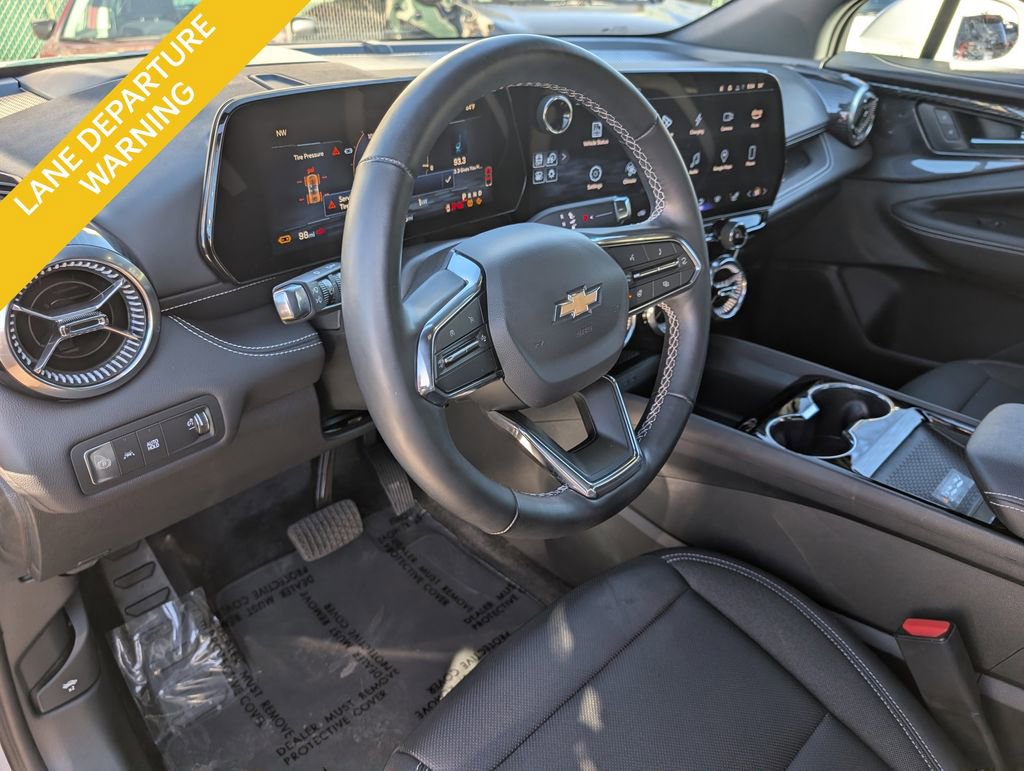 Used 2025 Chevrolet Blazer EV LT image 8