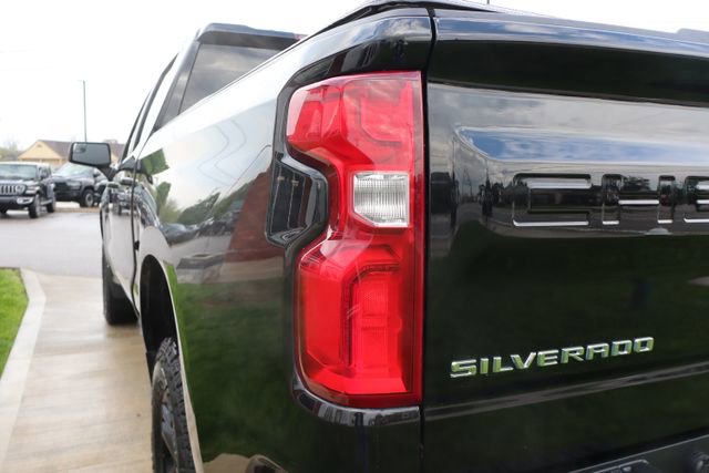 Used 2021 Chevrolet Silverado 1500 LT Trail Boss AWD/4WD image 32