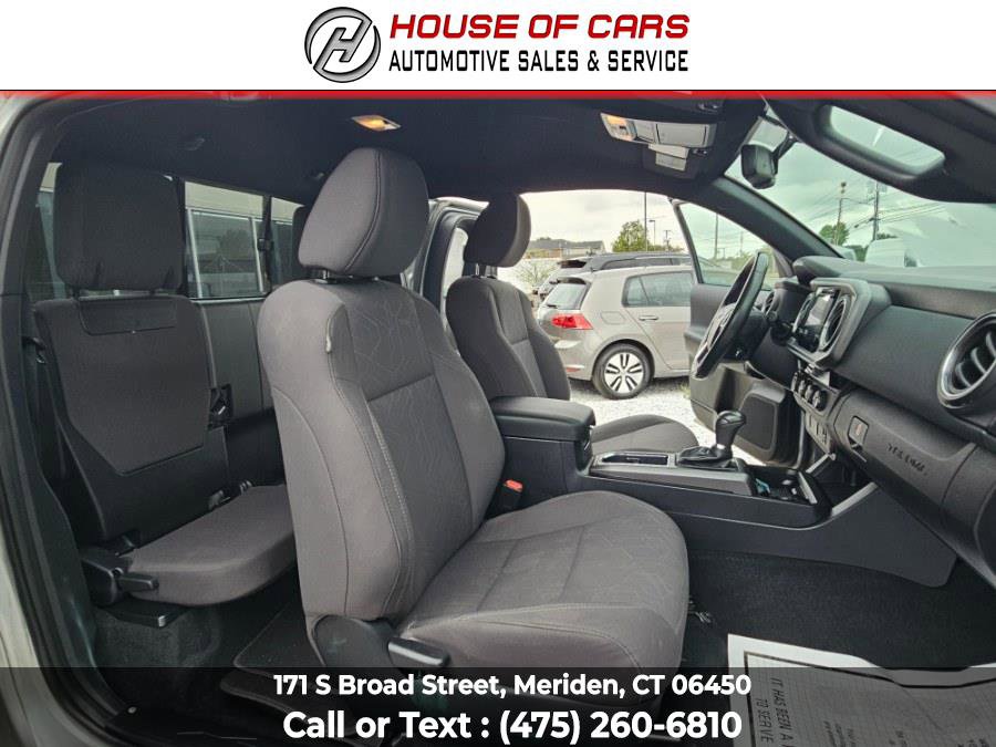 Used 2017 Toyota Tacoma TRD Sport image 44