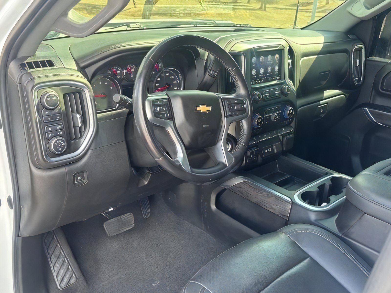 Used 2022 Chevrolet Silverado 2500 LTZ w/ LTZ Texas Edition AWD/4WD image 20