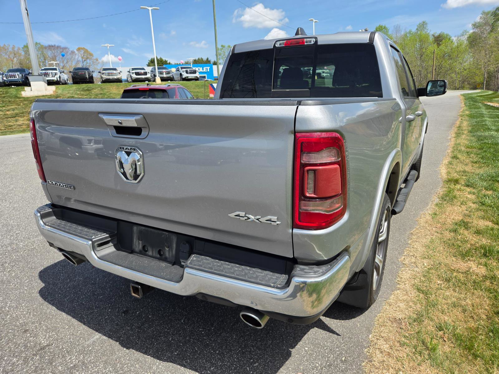 Used 2021 RAM 1500 Laramie image 8