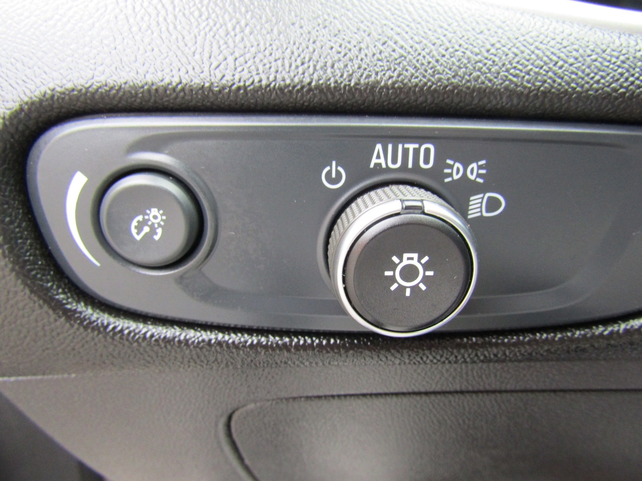 Used 2024 Chevrolet Malibu LT FWD image 20