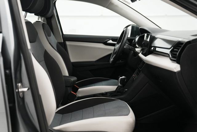 Used 2025 Volkswagen Taos S image 13