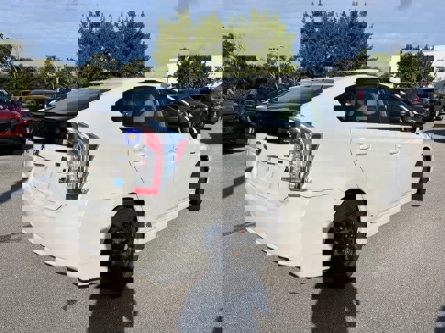 Used 2015 Toyota Prius Persona Series image 4