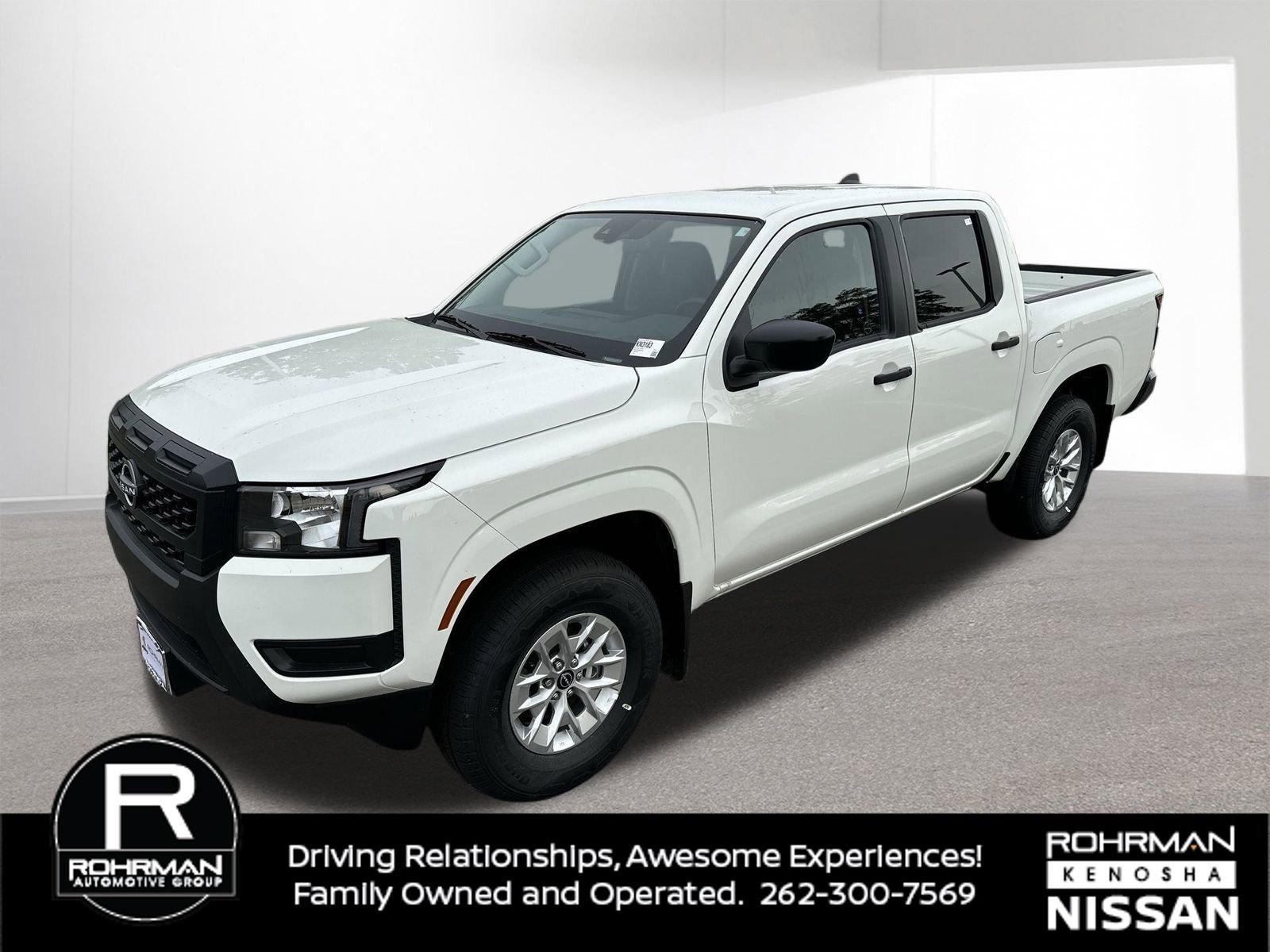 Used 2025 Nissan Frontier S image 2