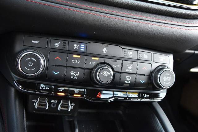 Certified 2025 Dodge Durango GT AWD/4WD image 24