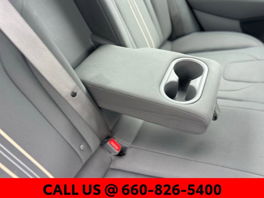 Used 2025 Hyundai Elantra SEL image 7