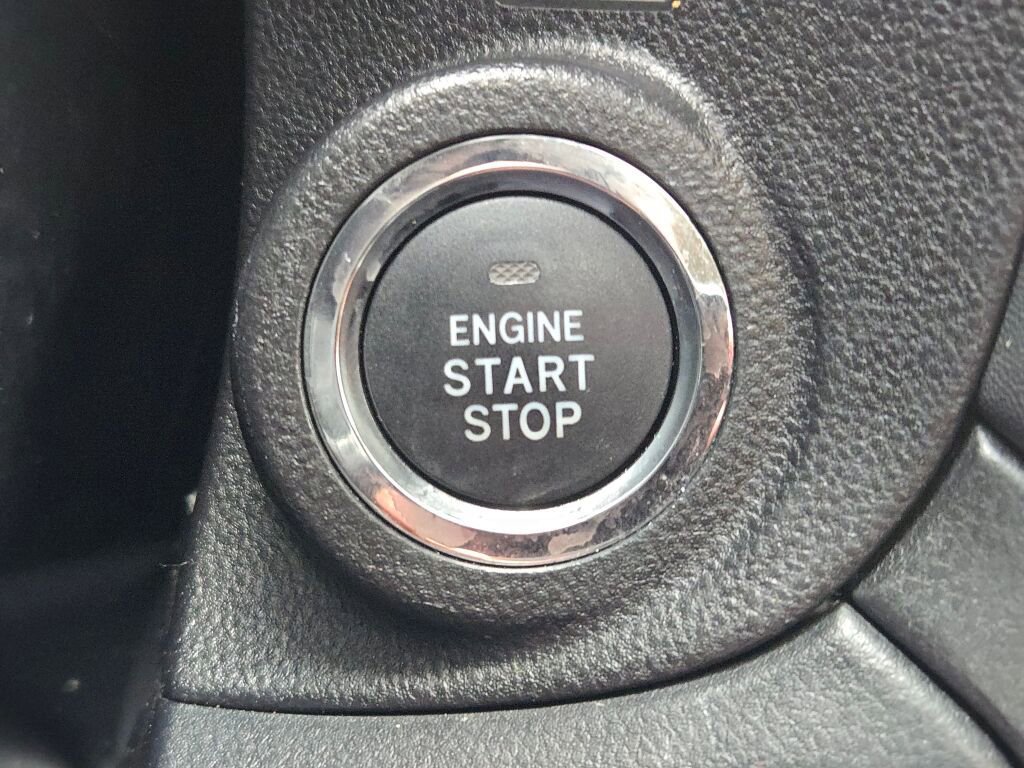 Certified 2023 Subaru Outback Limited image 31