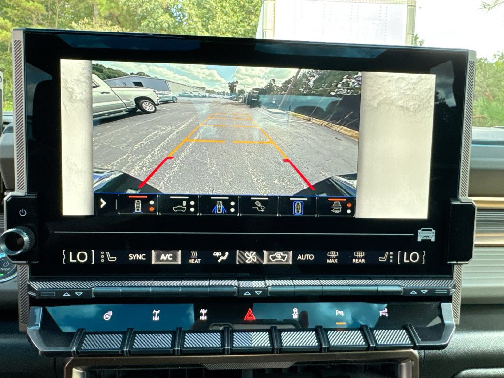 Used 2024 GMC Hummer EV 3X w/ Omega Edition AWD/4WD image 28