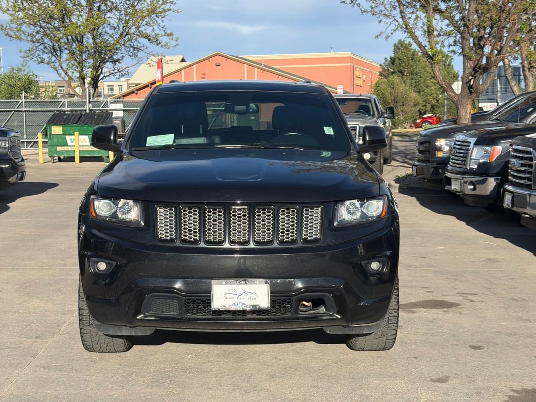 Used 2015 Jeep Grand Cherokee Altitude AWD/4WD image 2