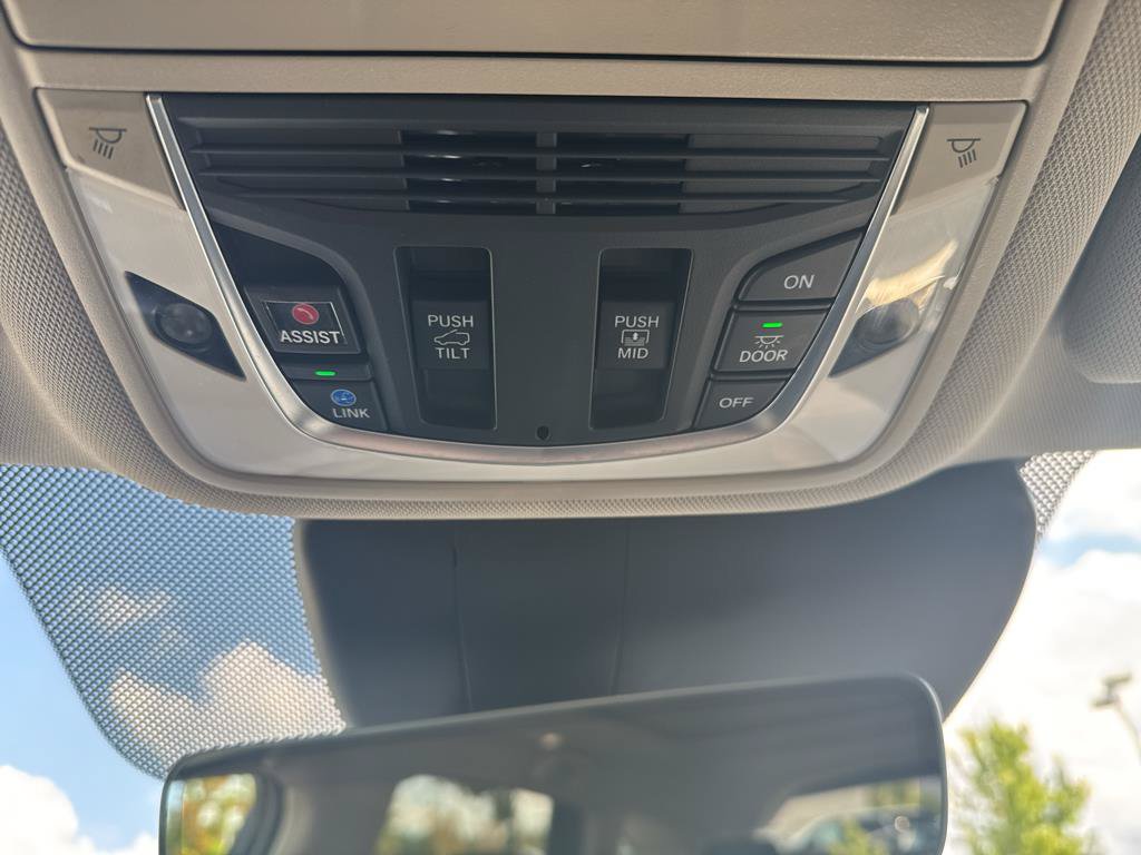 Certified 2024 Acura RDX SH-AWD image 19
