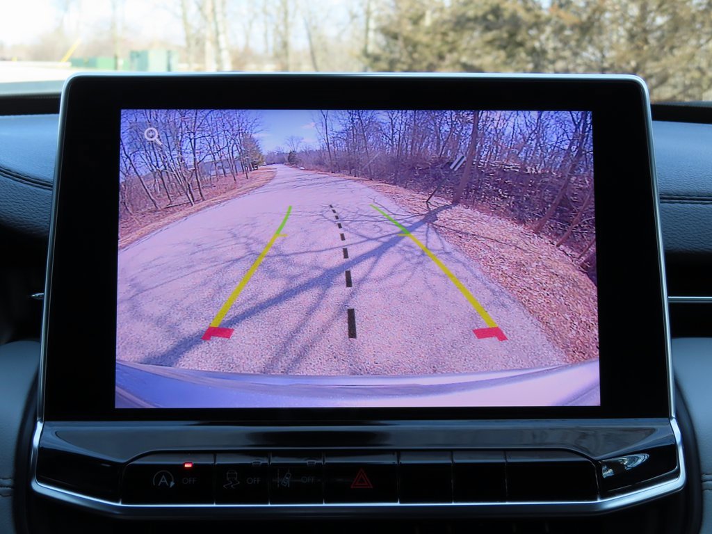 Used 2023 Jeep Compass Limited image 5