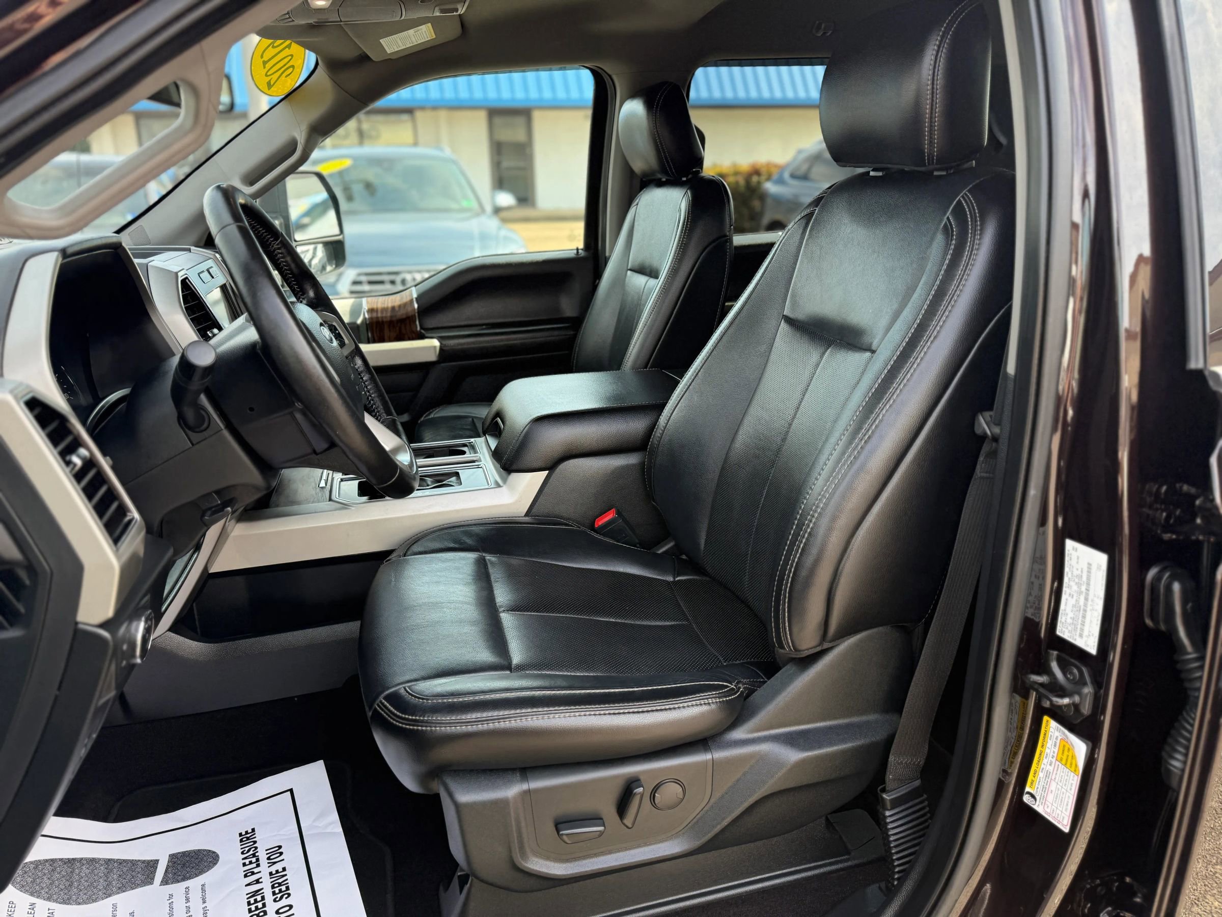 Used 2019 Ford F150 Lariat image 14