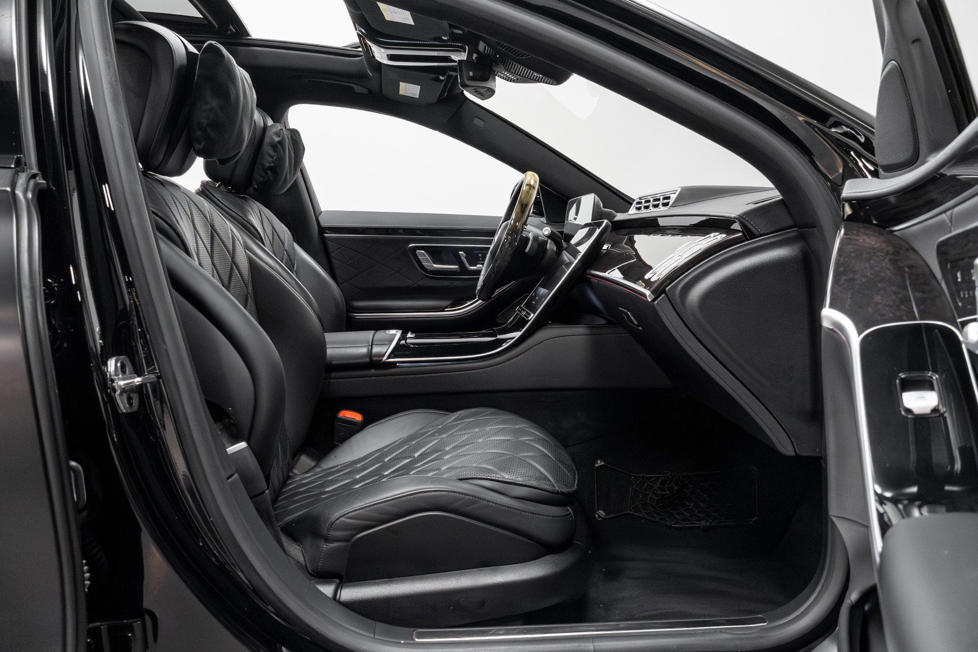 Used 2021 Mercedes-Benz S 580 S 580 4MATIC image 21