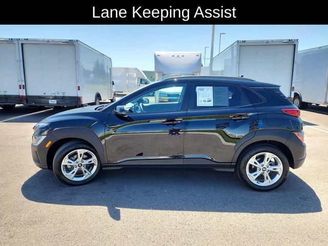 Used 2023 Hyundai Kona SEL w/ Cargo Package FWD image 4