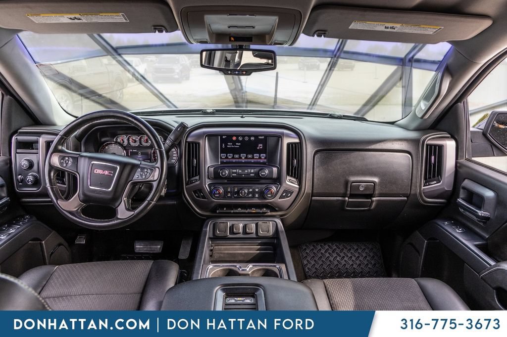 Used 2016 GMC Sierra 1500 SLE w/ All-Terrain Package AWD/4WD image 4