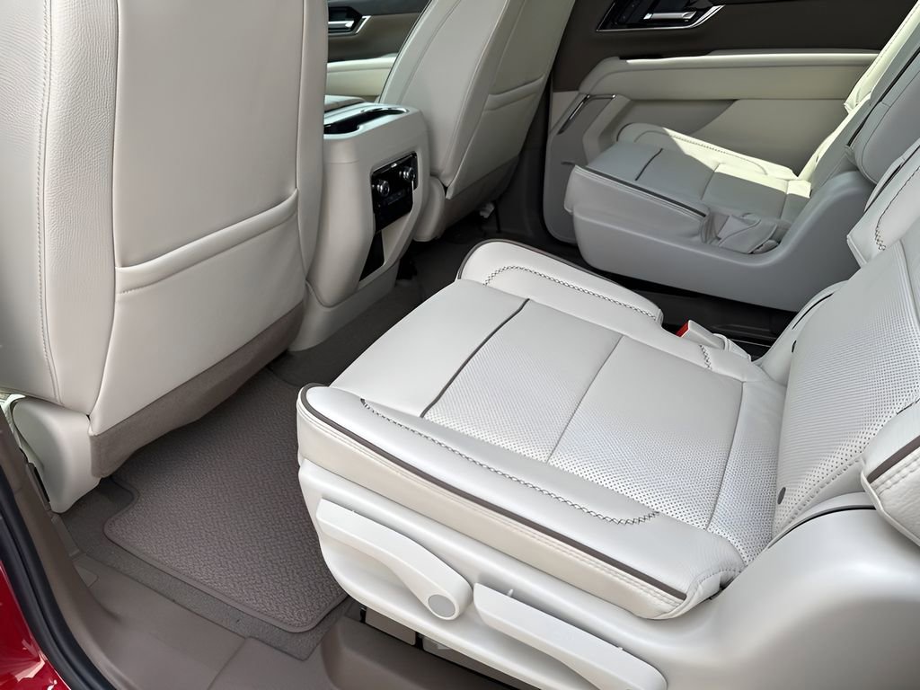 New 2026 GMC Yukon XL Denali w/ Sun & Power Step Package AWD/4WD image 23