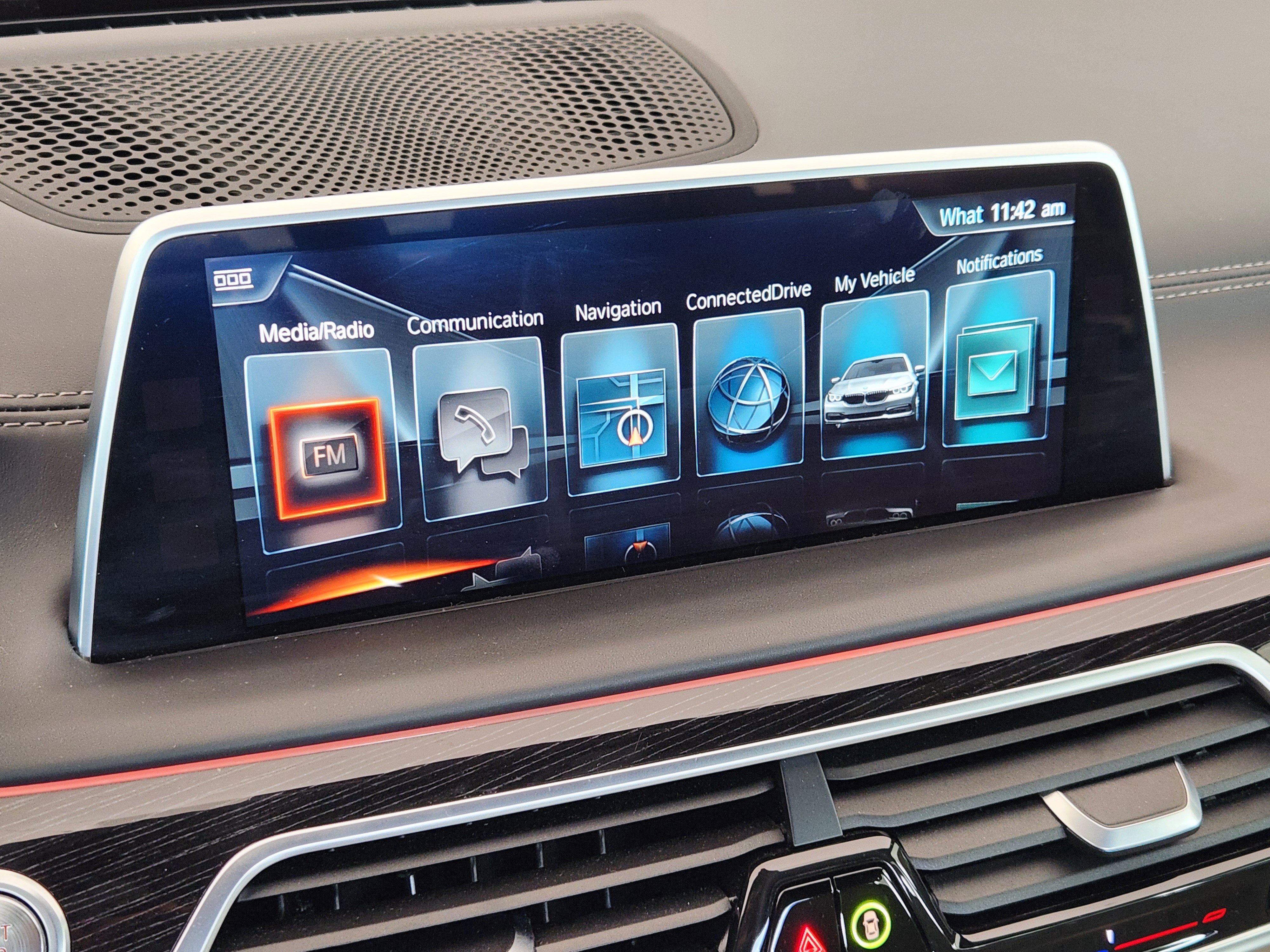Used 2016 BMW 740i RWD image 18