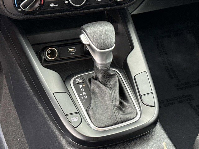 Certified 2025 Kia Soul LX w/ Option Group 015 image 22