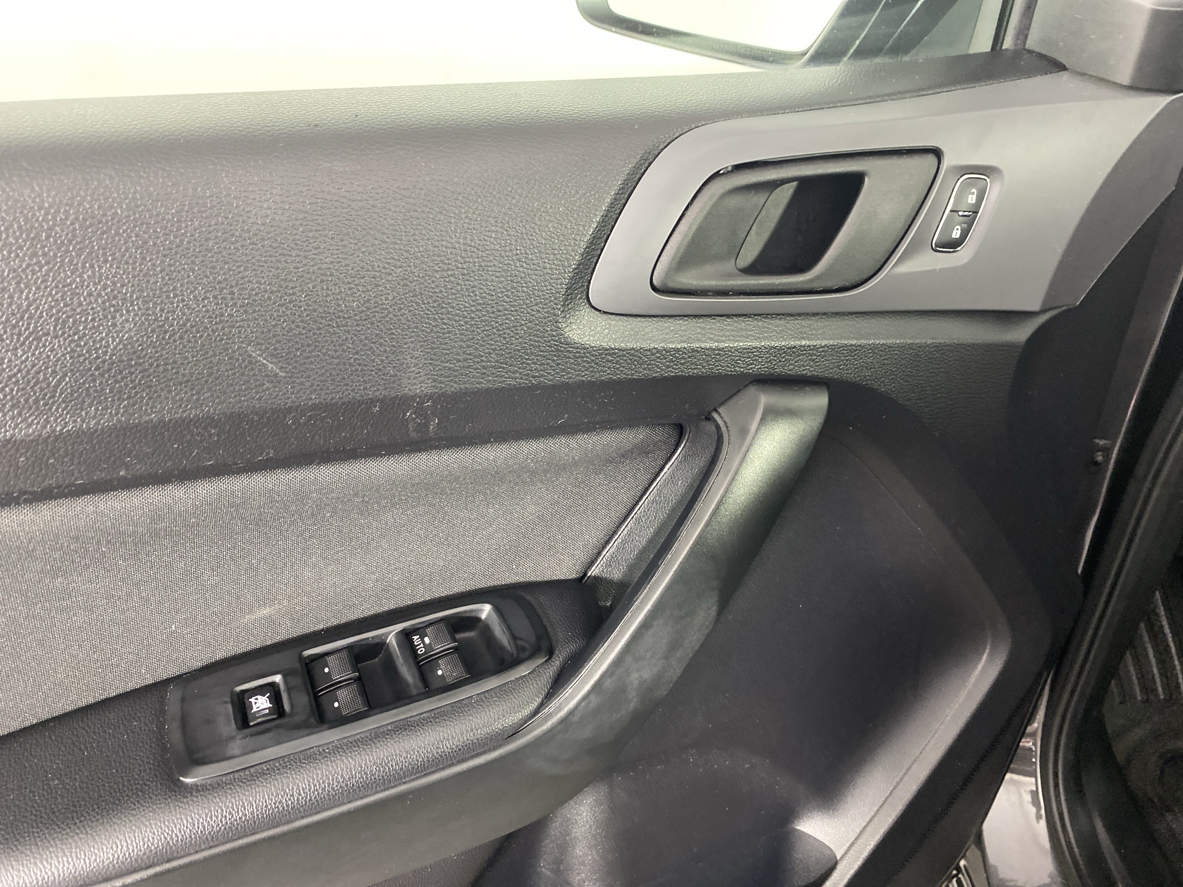 Used 2019 Ford Ranger XL w/ Equipment Group 101A Mid AWD/4WD image 13