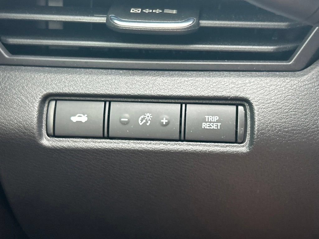 Certified 2023 Nissan Altima 2.5 SV FWD image 31