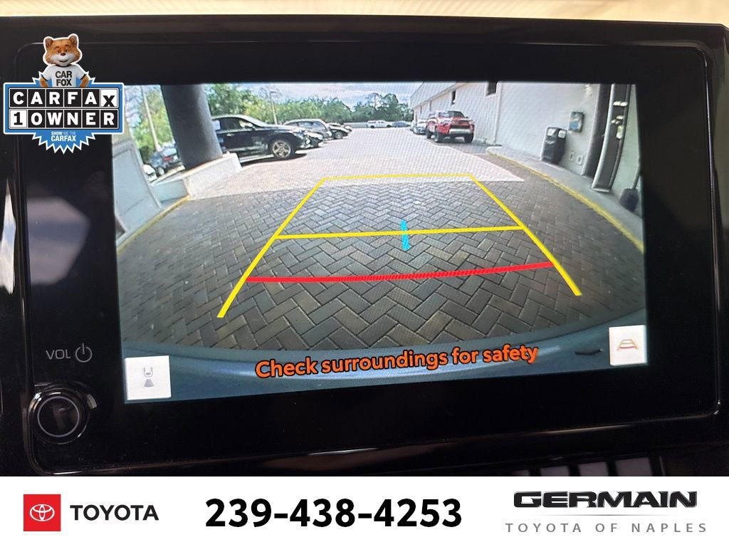 Used 2023 Toyota Corolla Cross XLE w/ Convenience Package image 14