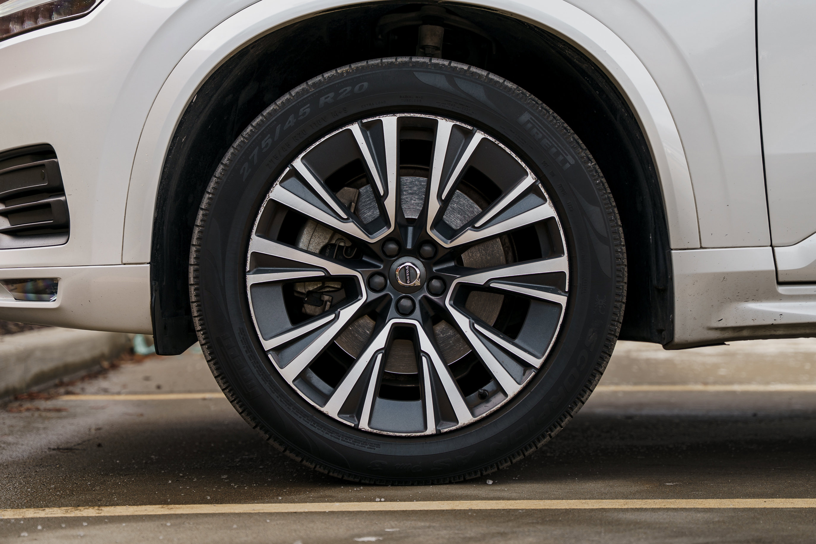 Used 2022 Volvo XC90 T6 Momentum w/ Advanced Package image 29