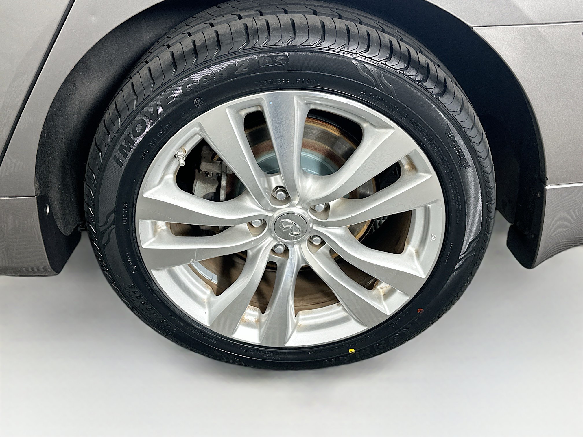 Used 2010 INFINITI M35 x w/ Technology Pkg AWD/4WD image 11