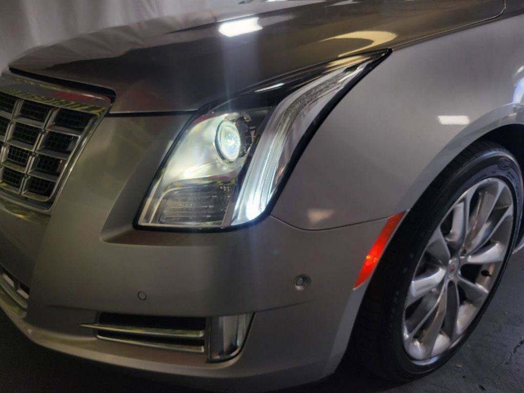 Used 2014 Cadillac XTS Luxury image 40