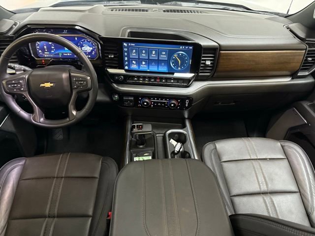 Used 2024 Chevrolet Silverado 1500 High Country w/ High Country Premium Package image 36
