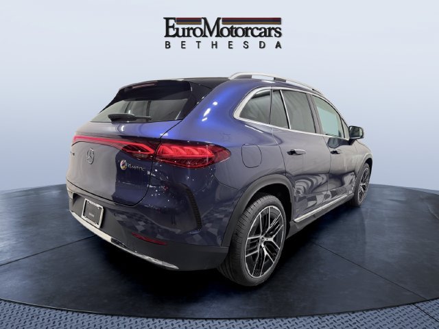 New 2027 Mercedes-Benz EQE 320 4MATIC SUV image 3