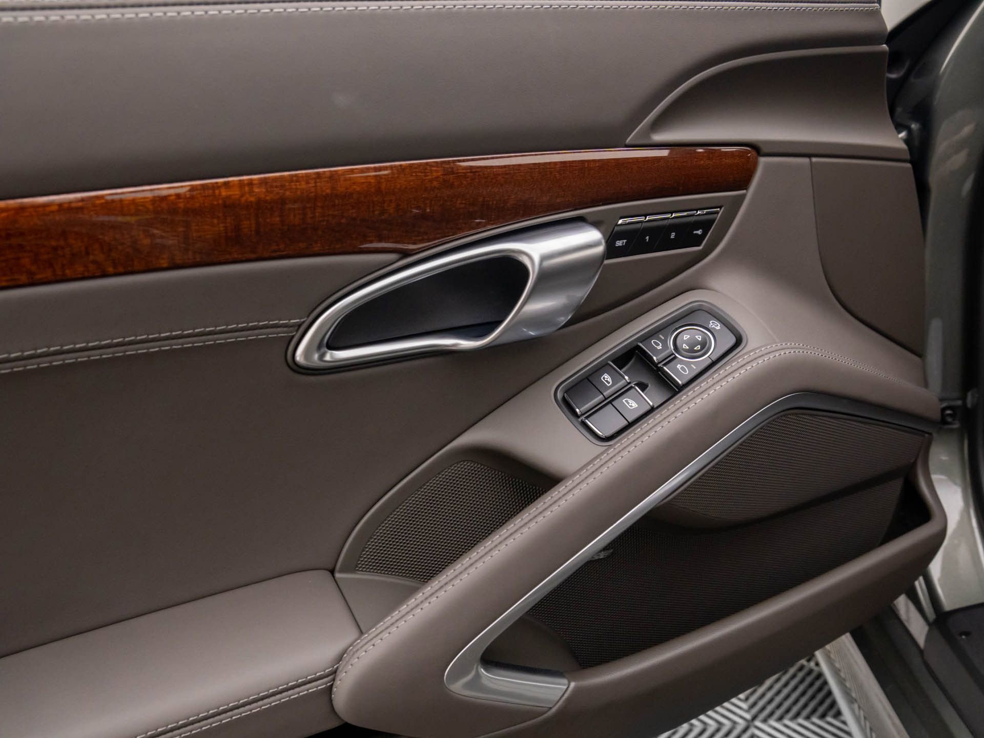 New 2025 Porsche 718 Cayman S image 14