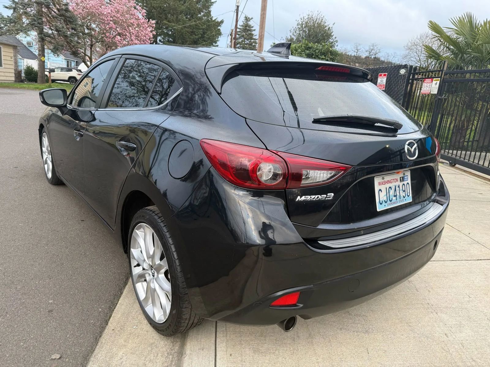 Used 2015 MAZDA MAZDA3 s Grand Touring image 6