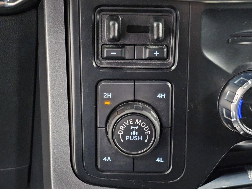 Used 2023 Ford F150 Lariat w/ Equipment Group 502A High AWD/4WD image 23