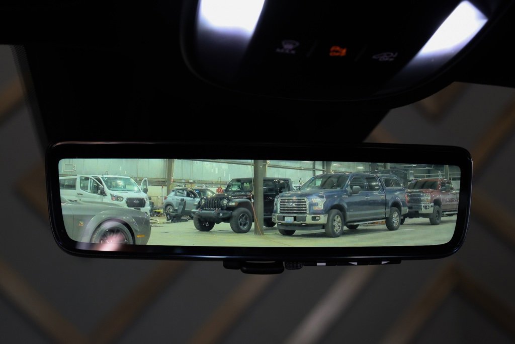 Used 2023 Maserati MC20 Coupe image 34