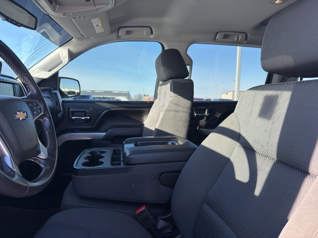 Used 2017 Chevrolet Silverado 1500 LT w/ All Star Edition image 31