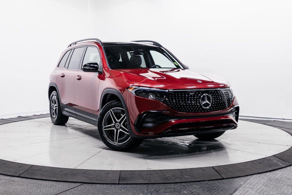 Used 2024 Mercedes-Benz EQB 300 4MATIC image 1