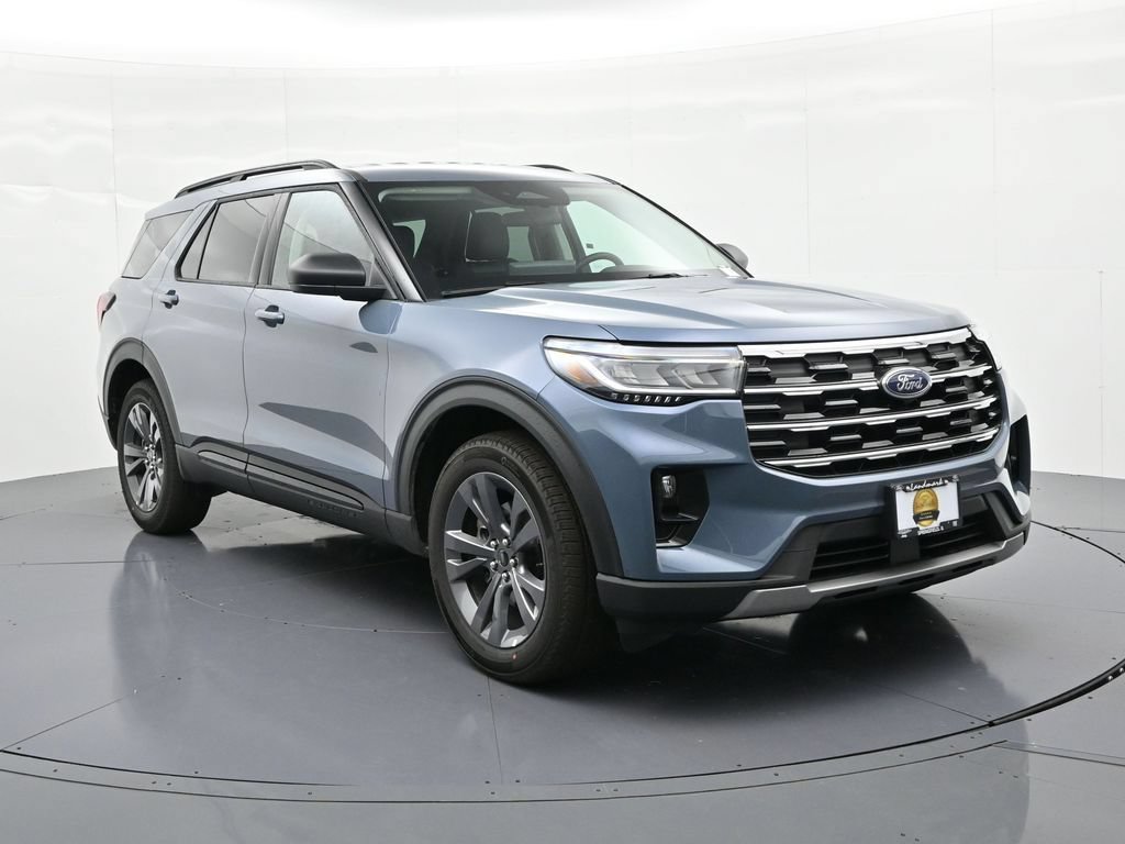 New 2026 Ford Explorer Active w/ Active Comfort Package AWD/4WD image 4