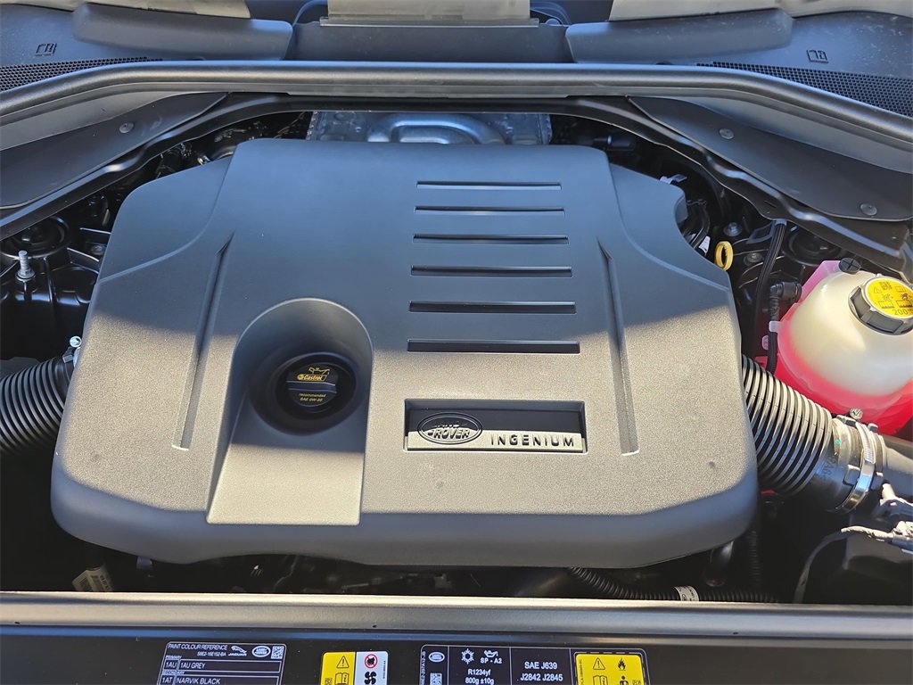 New 2026 Land Rover Range Rover Sport SE image 32