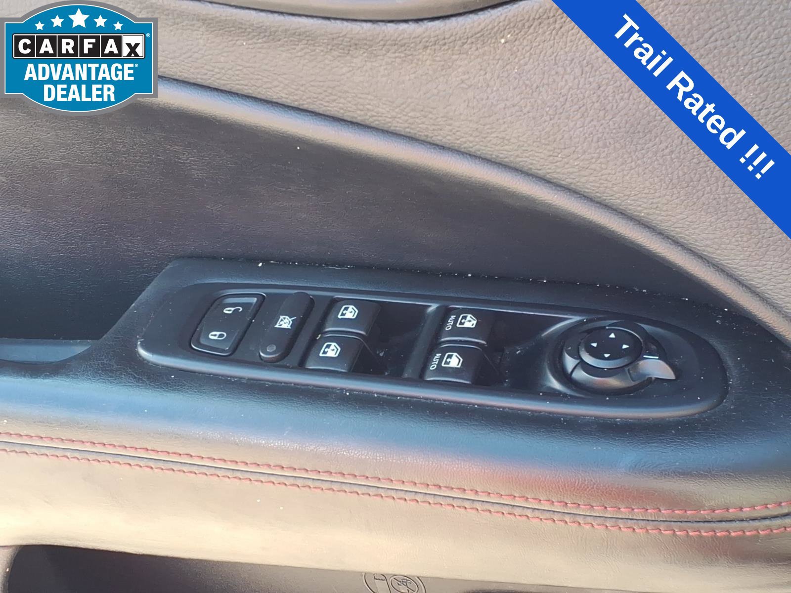 Used 2021 Jeep Compass Trailhawk AWD/4WD image 23