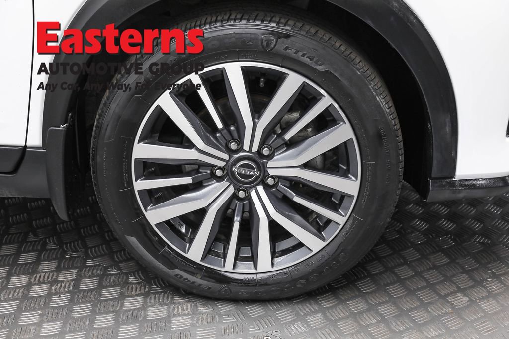 Used 2023 Nissan Kicks SV image 31