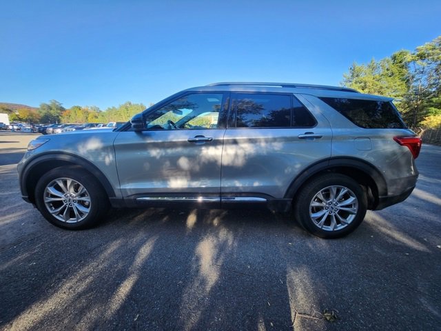 Used 2022 Ford Explorer Limited w/ Equipment Group 301A image 4