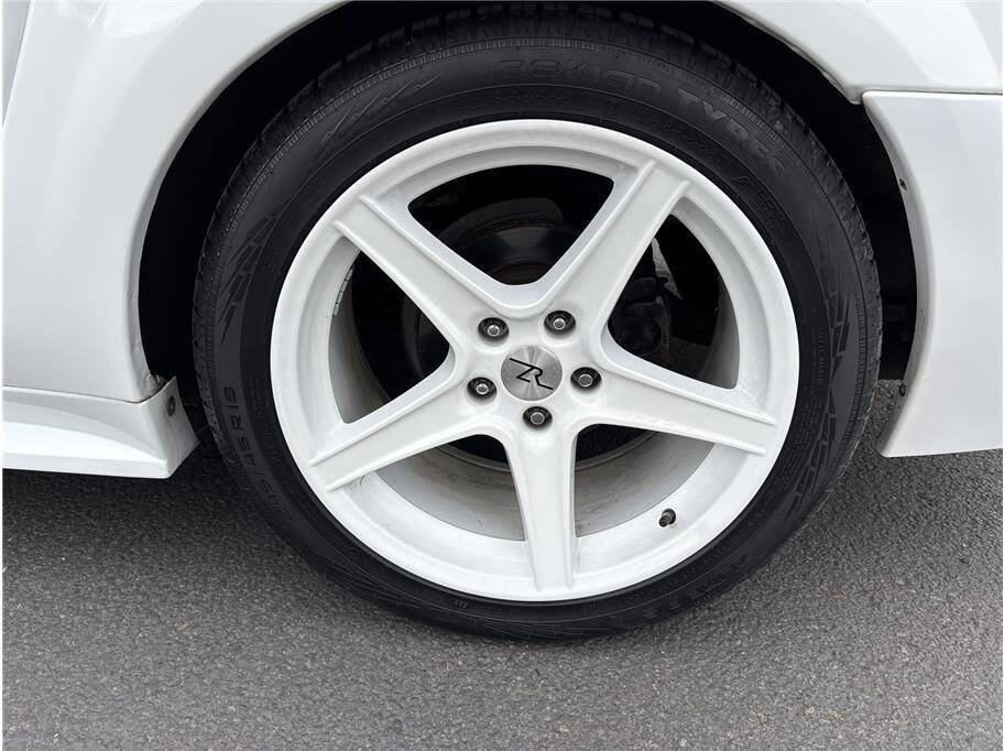 Used 1999 Ford Mustang GT RWD image 16