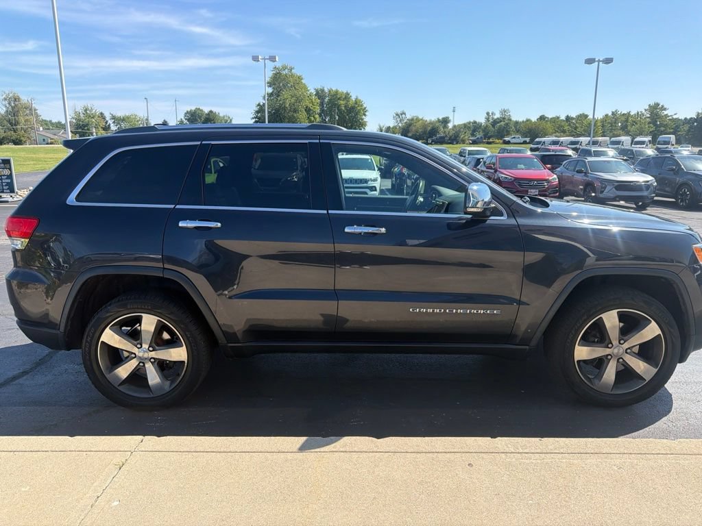 Used 2015 Jeep Grand Cherokee Limited AWD/4WD image 2