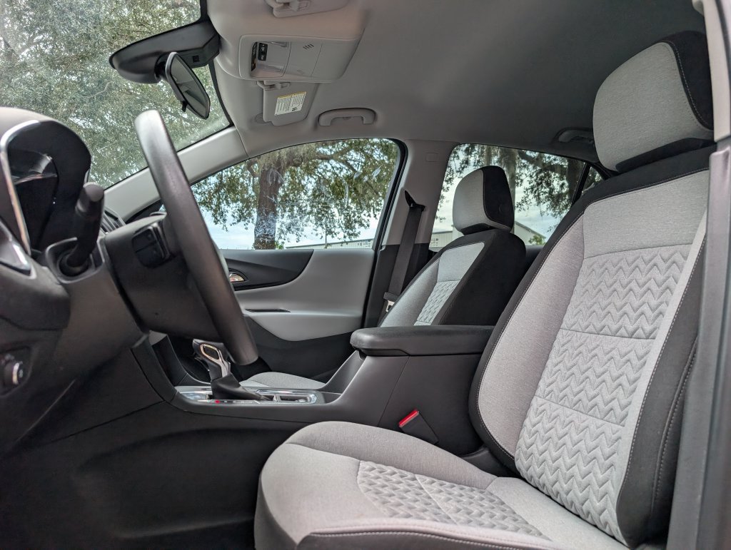 Used 2024 Chevrolet Equinox LS w/ Driver Confidence II Package FWD image 15